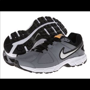 Nike Downshifter 5 Running Sneakers 👟